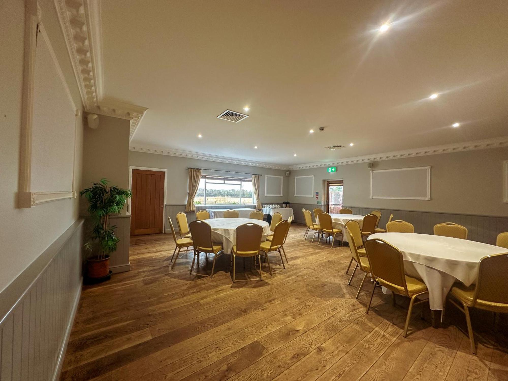 The Corbet Arms Hotel Uffington  Luaran gambar
