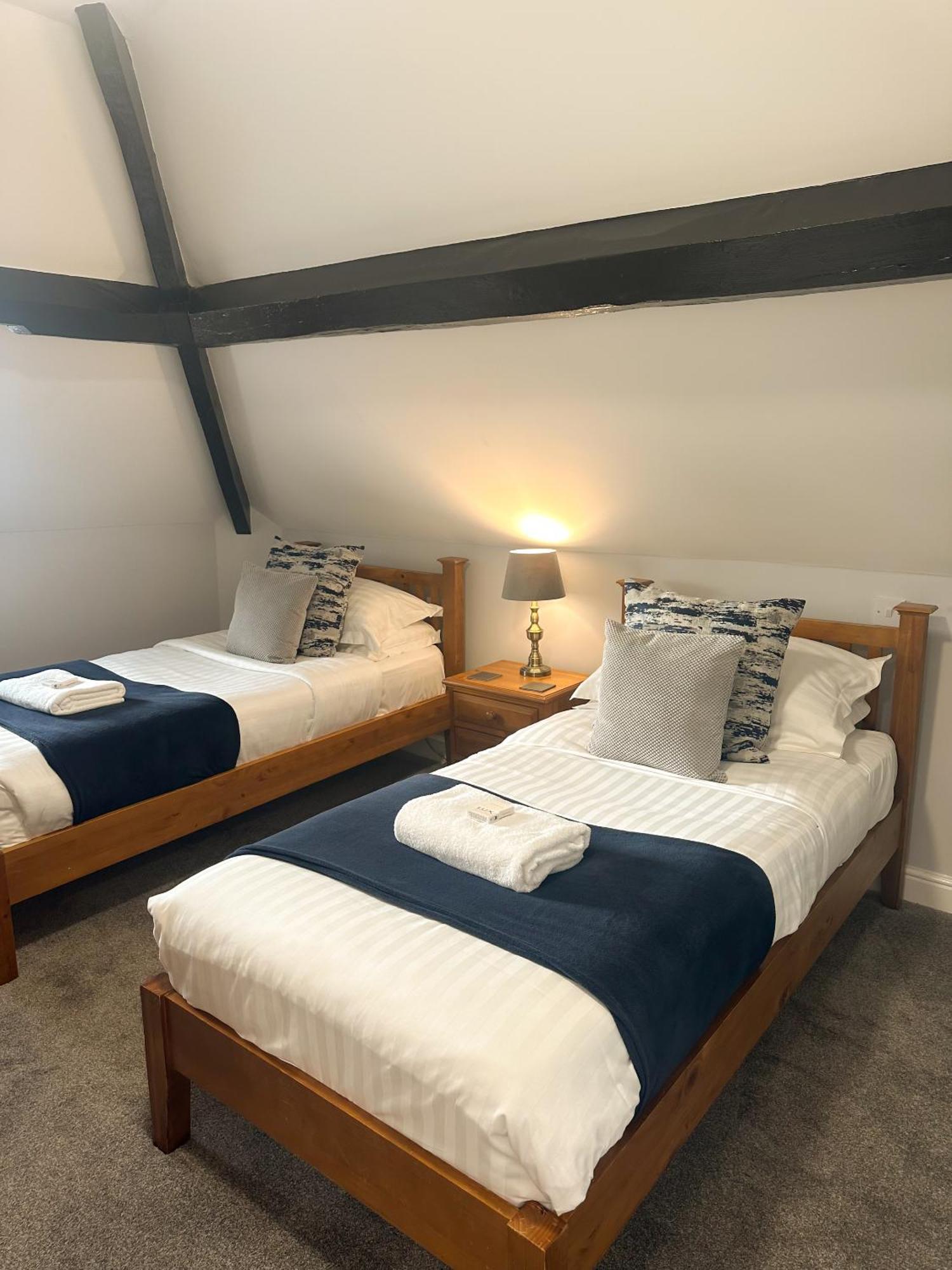 The Corbet Arms Hotel Uffington  Bilik gambar