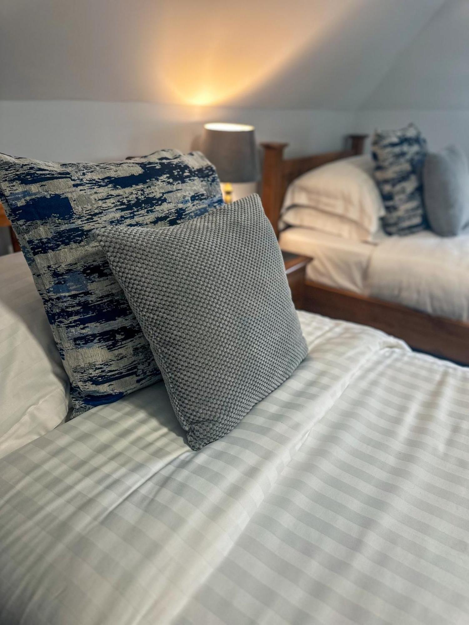 The Corbet Arms Hotel Uffington  Bilik gambar