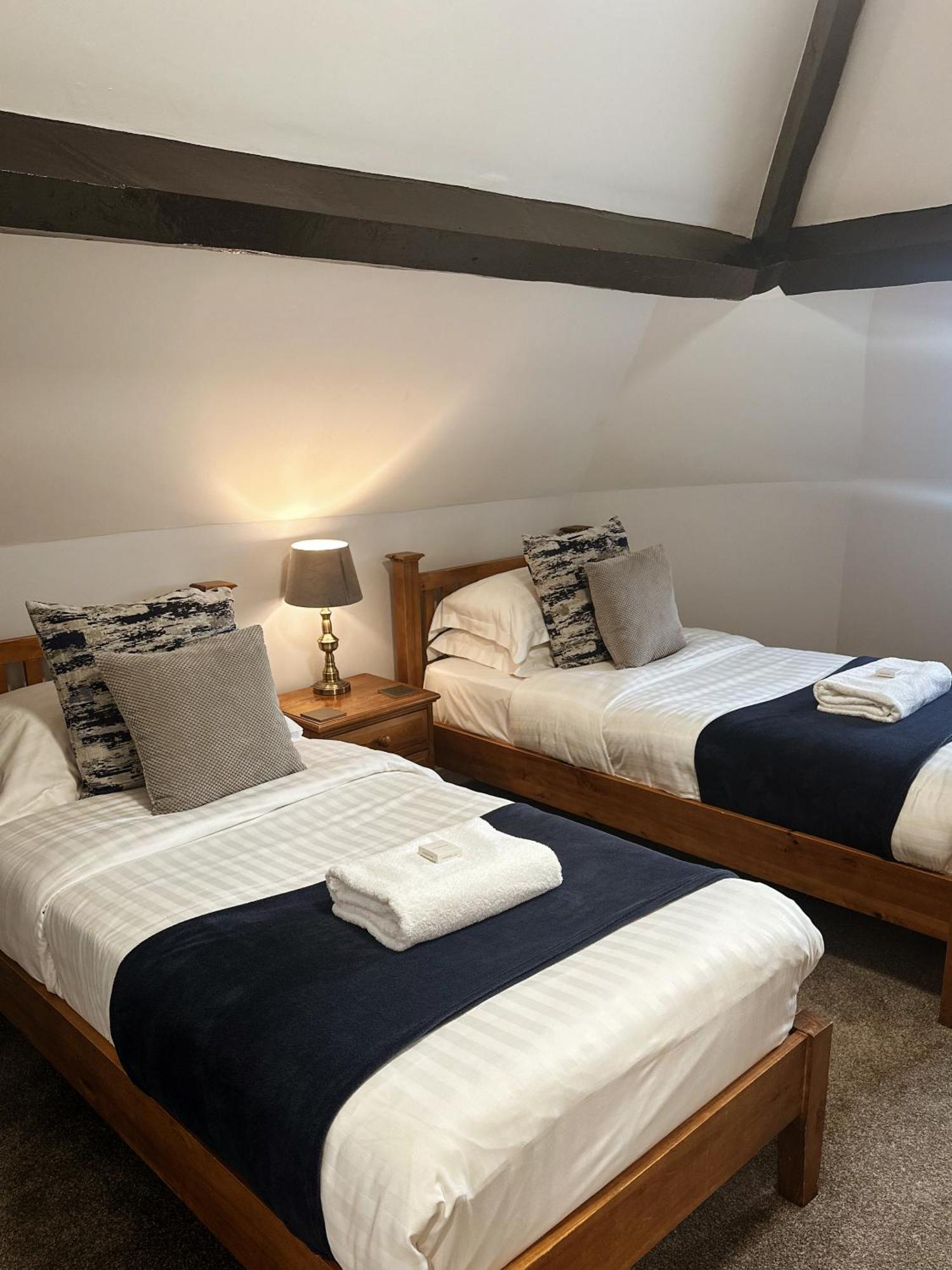 The Corbet Arms Hotel Uffington  Bilik gambar