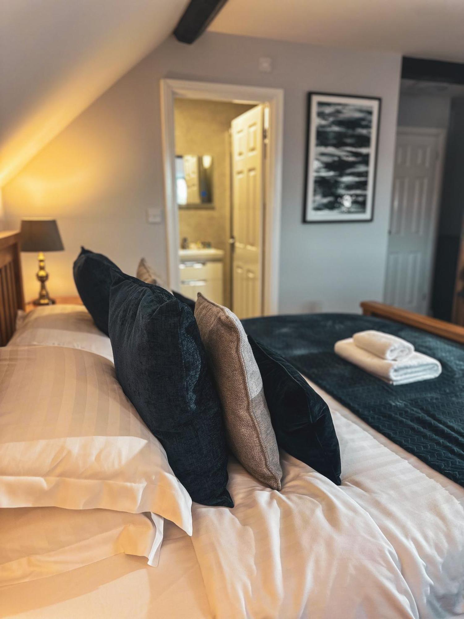 The Corbet Arms Hotel Uffington  Bilik gambar